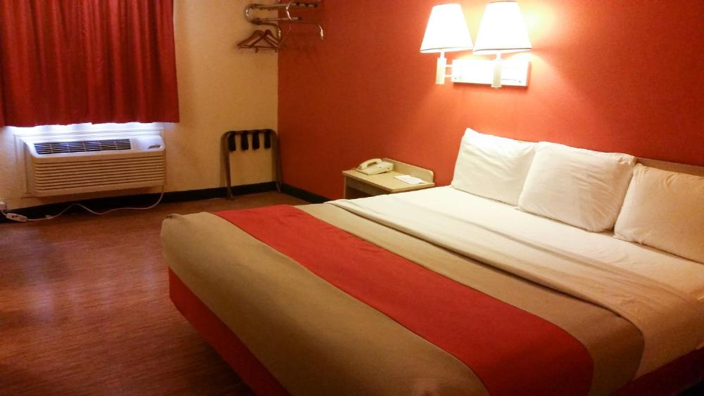 King Room interior